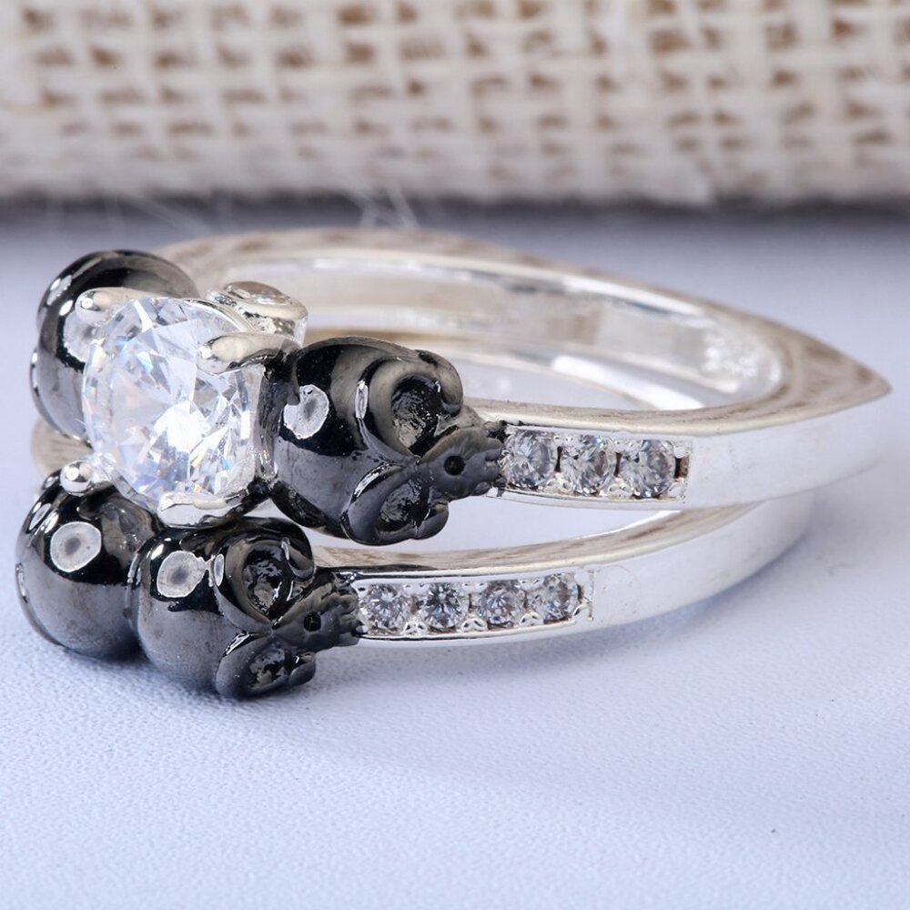 3 for $30 Buy 2 get 1 Free Women's Skull Fashion Ring Skeleton Punk Goth Jewelry - Picture 3 of 4